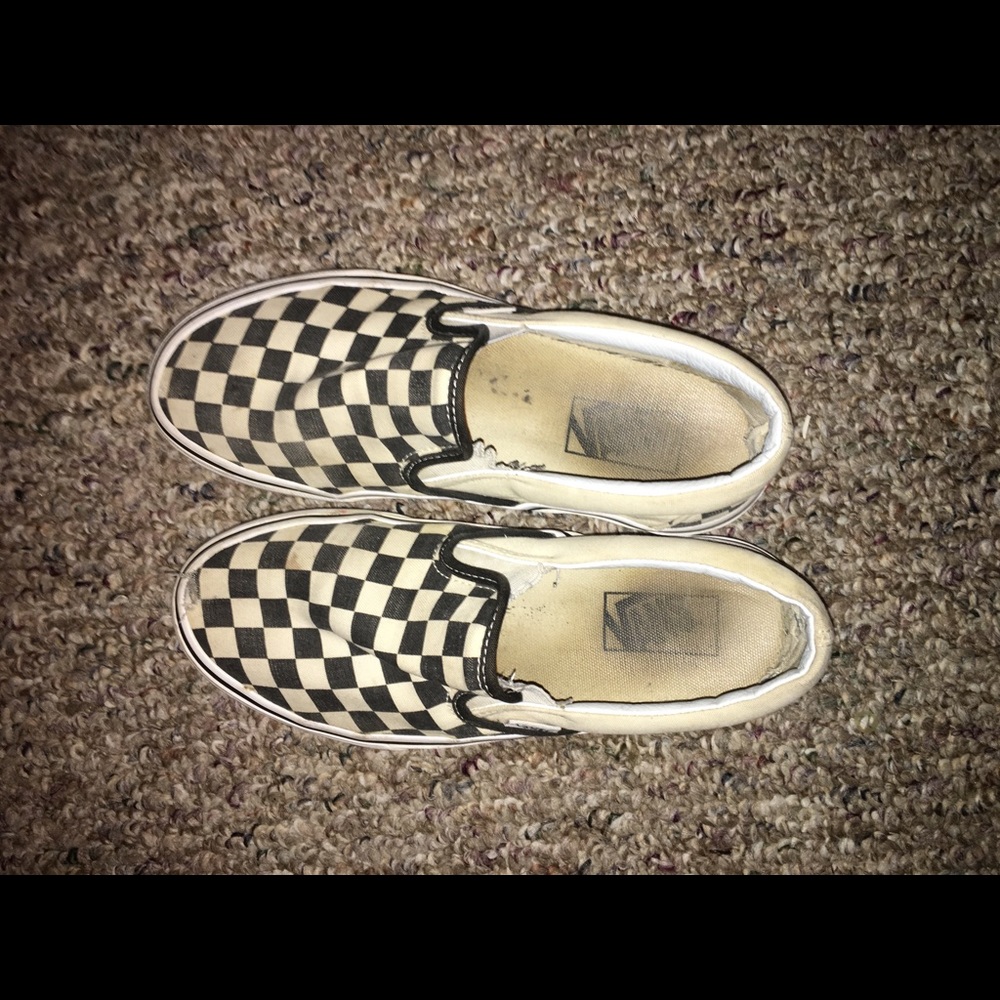 checkered vans